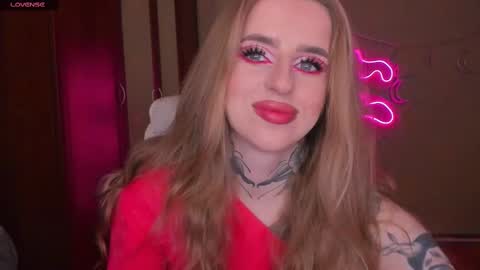 Snapshot of harley_kimm chatting on 02.14.25 Julia online show from 02.14.25