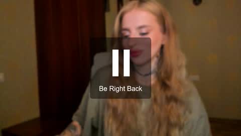 Snapshot of harley_kimm chatting on 09.11.25 Julia online show from 09.11.25