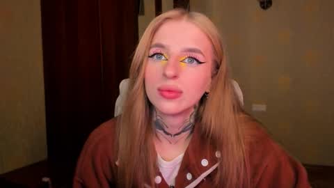 Snapshot of harley_kimm chatting on 10.04.25 Julia online show from 10.04.25