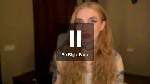 Snapshot of harley_kimm chatting on 11.01.25 Julia online show from 11.01.25