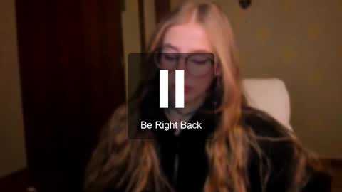 Snapshot of harley_kimm chatting on 12.21.25 Julia online show from 12.21.25