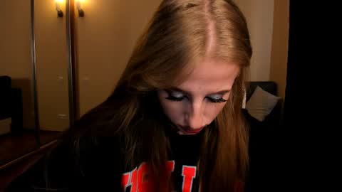 Julia online show from 06.12.26