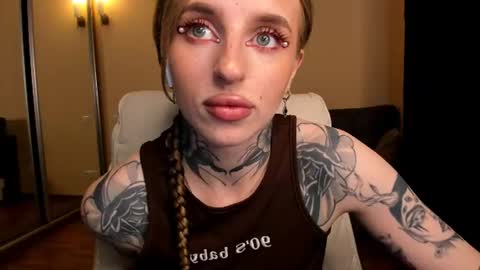 Snapshot of harley_kimm chatting on 06.20.26 Julia online show from 06.20.26
