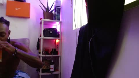 Snapshot of harley_quinnn111 chatting on 12.23.24 harley_quinnn111 online show from 12.23.24