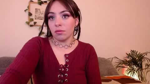 Snapshot of harmonyy01 chatting on 01.05.25 Harmony Please help me to reach 100 thumbs up online show from 01.05.25