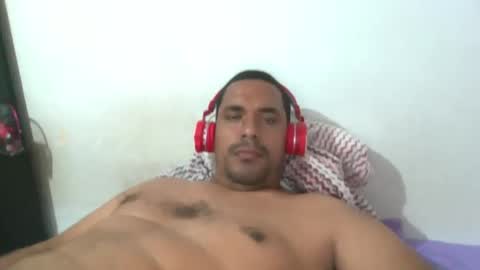 Snapshot of harpechediaz chatting on 02.21.25 ricardo online show from 02.21.25