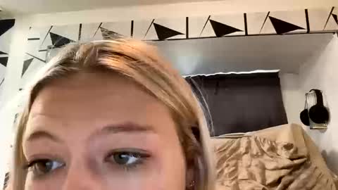 Snapshot of harper7381088 chatting on 10.10.25 Harper online show from 10.10.25