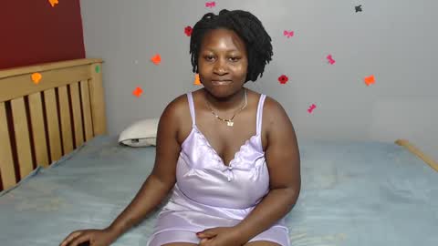 Snapshot of harriegrovin chatting on 03.10.25 Grovin online show from 03.10.25