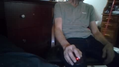 Snapshot of harry1cannary chatting on 11.04.25 harry1cannary online show from 11.04.25