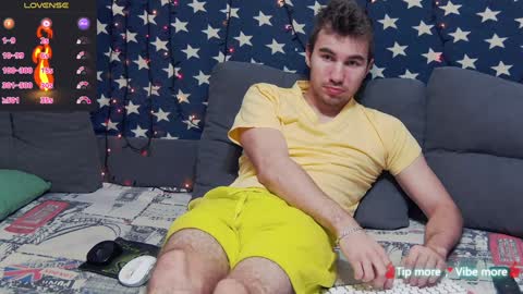 Snapshot of harvey_ren chatting on 02.08.25 Harvey online show from 02.08.25