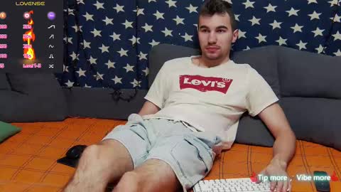 Snapshot of harvey_ren chatting on 03.02.25 Harvey online show from 03.02.25