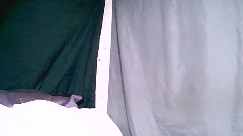 Snapshot of hasimina09 chatting on 10.23.25 hasimina09 online show from 10.23.25