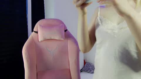 Anna online show from 07.14.26