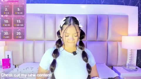 Snapshot of hatsajones chatting on 02.10.26 hatsajones online show from 02.10.26