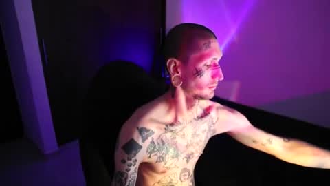 More content   2   online show from 12.18.25