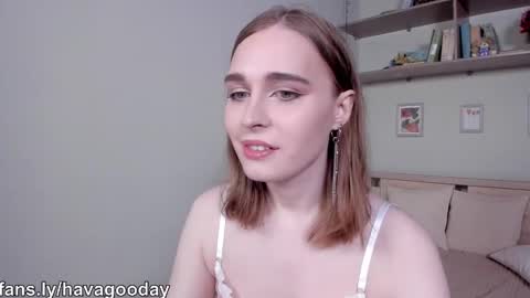 Snapshot of havagooday chatting on 02.20.26 Mia online show from 02.20.26