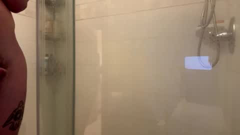 Snapshot of hawhyeah chatting on 02.20.25 Finley online show from 02.20.25