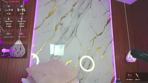 haylie  See you tonight at 8pm Colombia time online show from 01.13.25