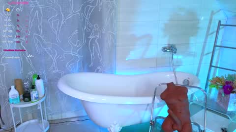 Hayle online show from 01.12.25