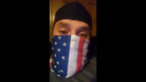 Snapshot of hazel198812 chatting on 12.15.25 hazel198812 online show from 12.15.25