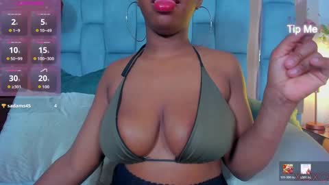 hazel_lanee online show from 05.22.26