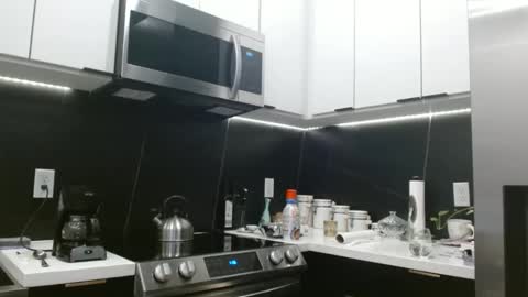 Hazel online show from 01.14.26