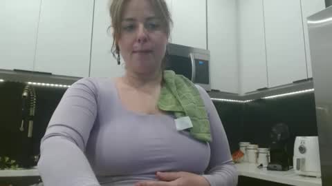 Hazel online show from 04.29.26