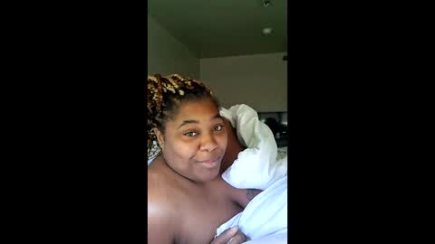 hazelba3 online show from 04.26.26