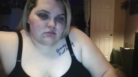 Snapshot of hazeleyez97 chatting on 09.09.25 Hazeleyez97 online show from 09.09.25