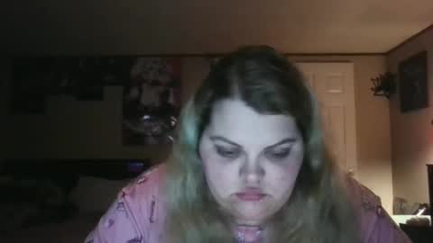 Snapshot of hazeleyez97 chatting on 09.21.25 Hazeleyez97 online show from 09.21.25