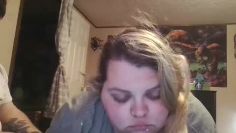 Snapshot of hazeleyez97 chatting on 10.10.25 Hazeleyez97 online show from 10.10.25