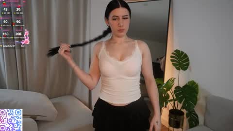 hazelhayees online show from 03.05.26