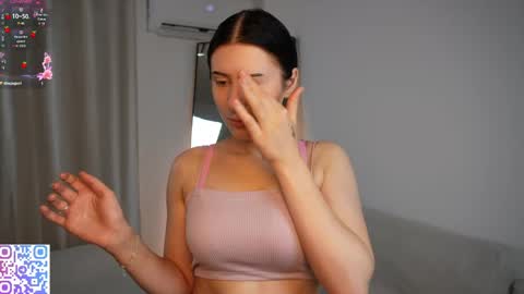 hazelhayees online show from 03.07.26