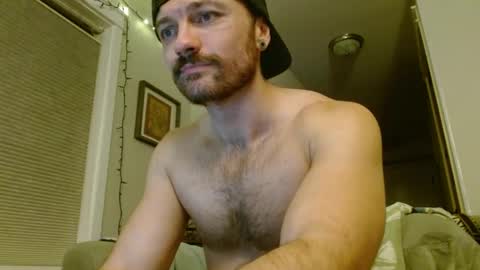 Snapshot of hbdude27 chatting on 02.09.25 RinnDude35 online show from 02.09.25