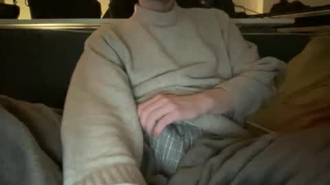 Snapshot of hchappel19 chatting on 02.14.26 hchappel19 online show from 02.14.26