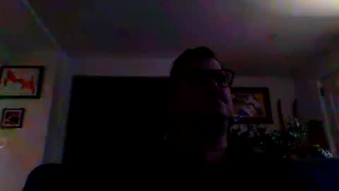 Snapshot of heartofadog604 chatting on 01.04.25 MT online show from 01.04.25