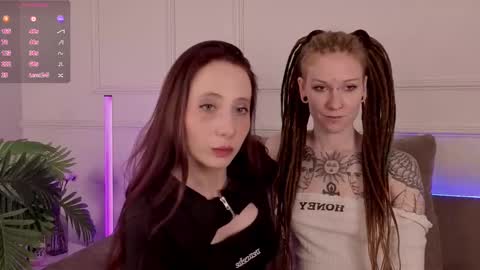 Snapshot of heathimogene chatting on 10.22.25 Hi everyone i am Alice pls dont be rude fav patterns 77 99 111 222 333 online show from 10.22.25