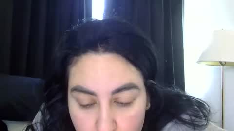 Snapshot of heatwavee chatting on 02.12.26 heatwavee online show from 02.12.26