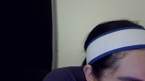 Snapshot of heatwavee chatting on 04.02.26 heatwavee online show from 04.02.26