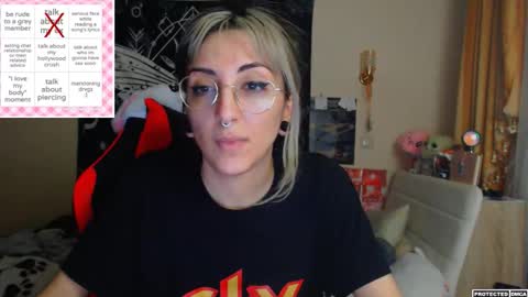 Snapshot of heavenlycreature chatting on 03.28.26 Diana online show from 03.28.26