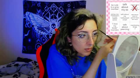 Snapshot of heavenlycreature chatting on 04.11.26 Diana online show from 04.11.26