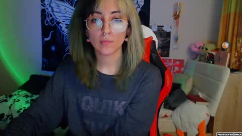 Snapshot of heavenlycreature chatting on 04.16.26 Diana online show from 04.16.26