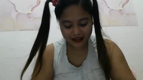 heavenlyeyes69 online show from 12.19.24