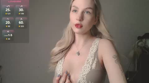 Akemi instinthemoodforlooove online show from 04.10.26