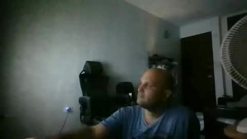 Snapshot of heavy_rebellxc chatting on 03.02.25 Heavy Rebell online show from 03.02.25