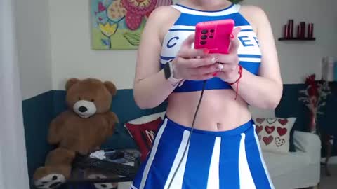 hebelongs2her online show from 06.15.26