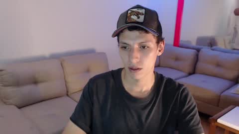 Snapshot of hefesto_69 chatting on 12.21.24 hefesto_69 online show from 12.21.24