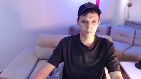 Snapshot of hefesto_69 chatting on 02.01.25 hefesto_69 online show from 02.01.25