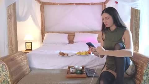 Heidi brunette Foxy red head and Carrie blondie online show from 07.15.26