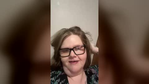 heidimackey2 online show from 08.07.26